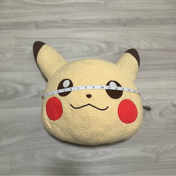 Pikachu Plush Pillow - Picture 4 of 4